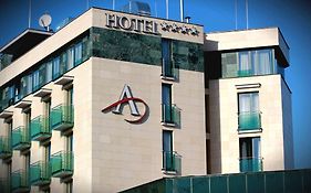 Alexandra Hotel